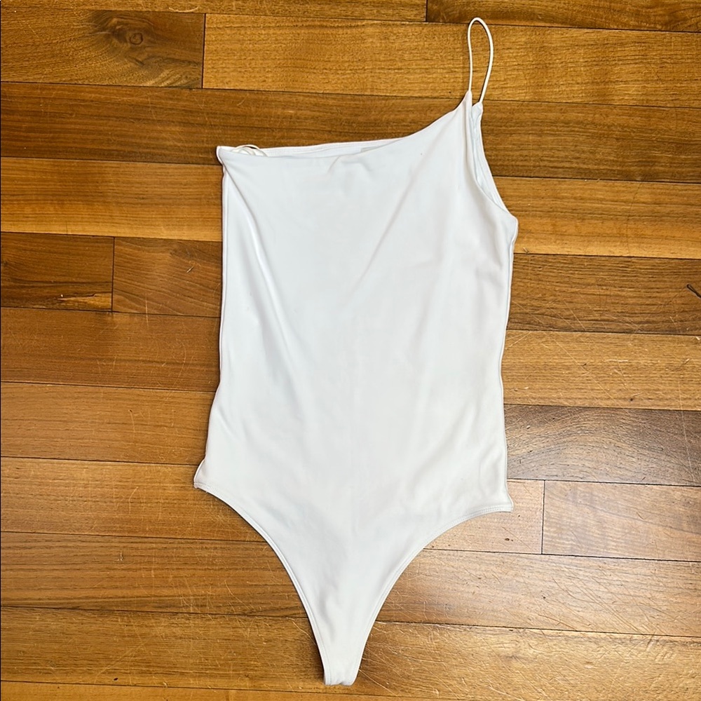 White One-Shoulder Bodysuit